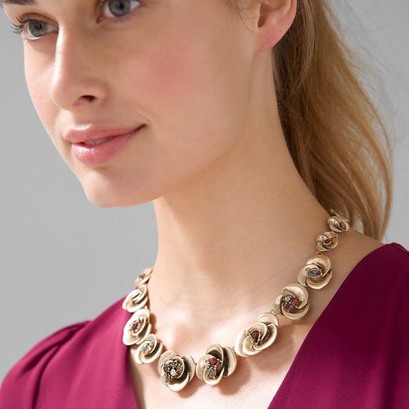 WHBM Antique Goldtone Flower Floral Necklace - Picture 3 of 6